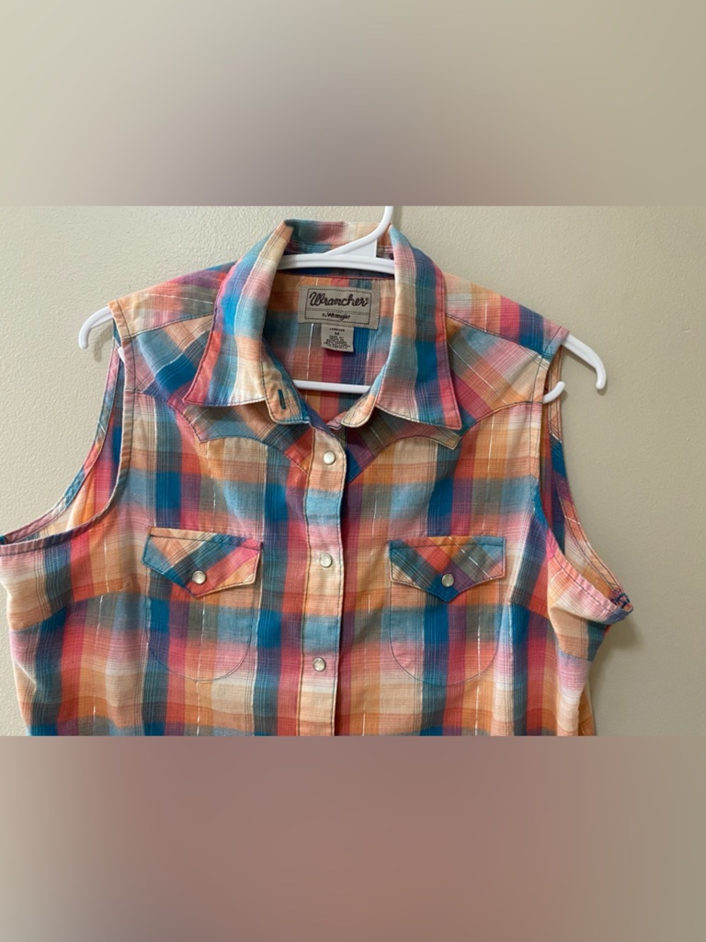 Vintage Wrangler pearl snap button shirt womens size medium plaid metallic tank - Picture 2 of 7